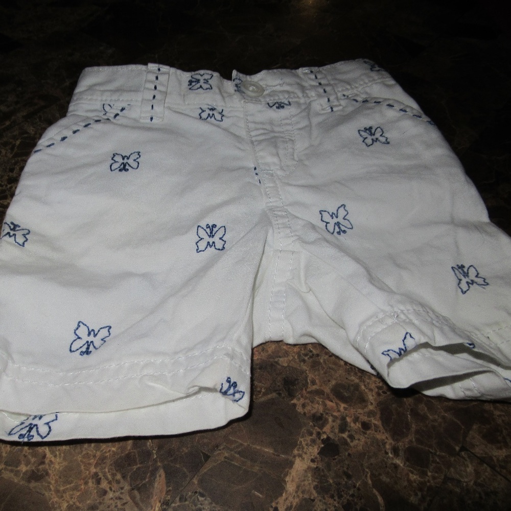 Old Navy White 12-18 Month Butterfly Shorts